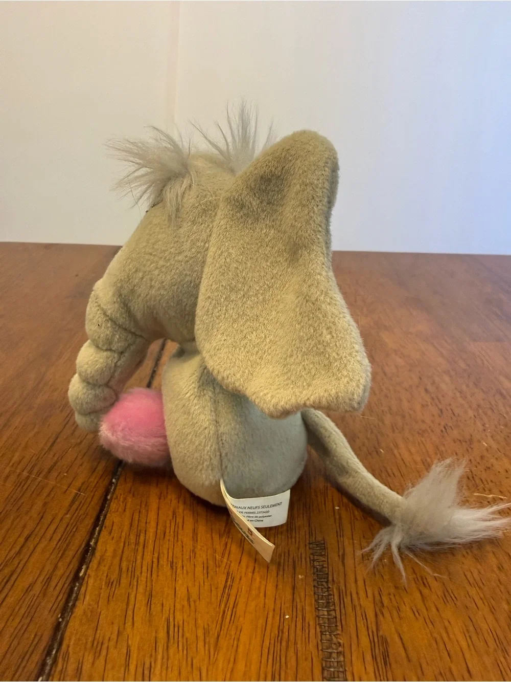 Dr.Sue’s Horton Hears a Who finger puppet